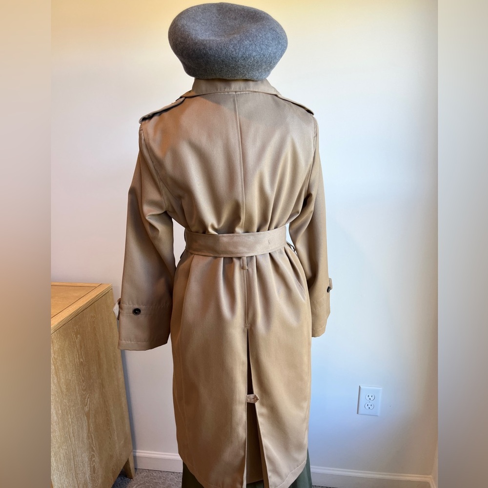 Fall Trench Coat - image 7